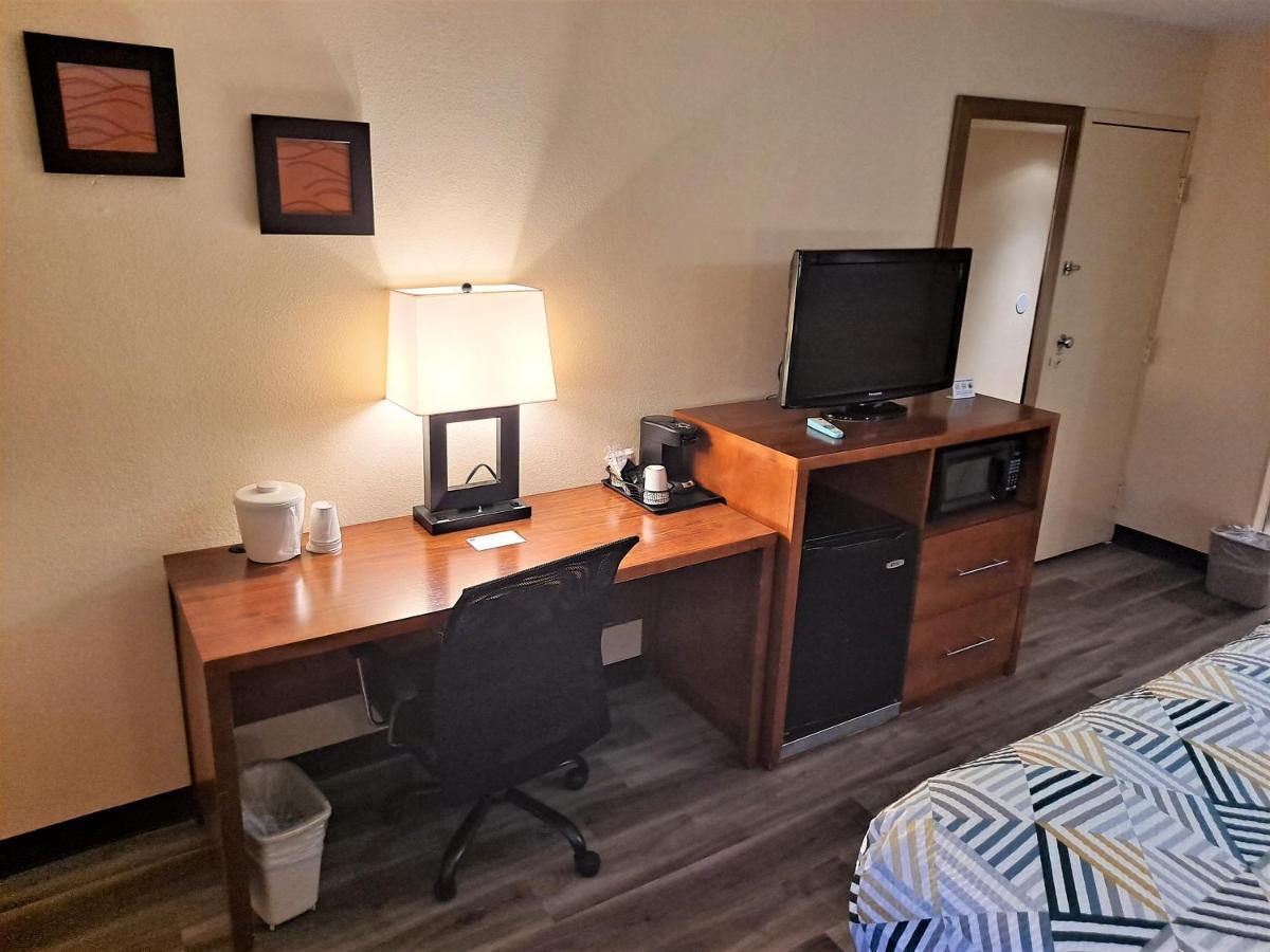 Suites Catonsville Md Baltimore West Экстерьер фото