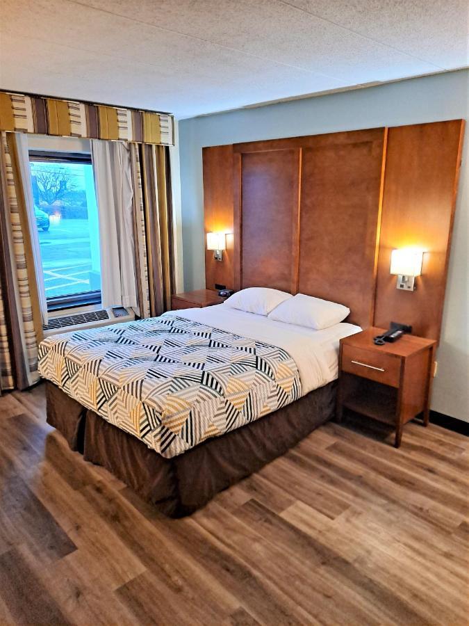 Suites Catonsville Md Baltimore West Экстерьер фото