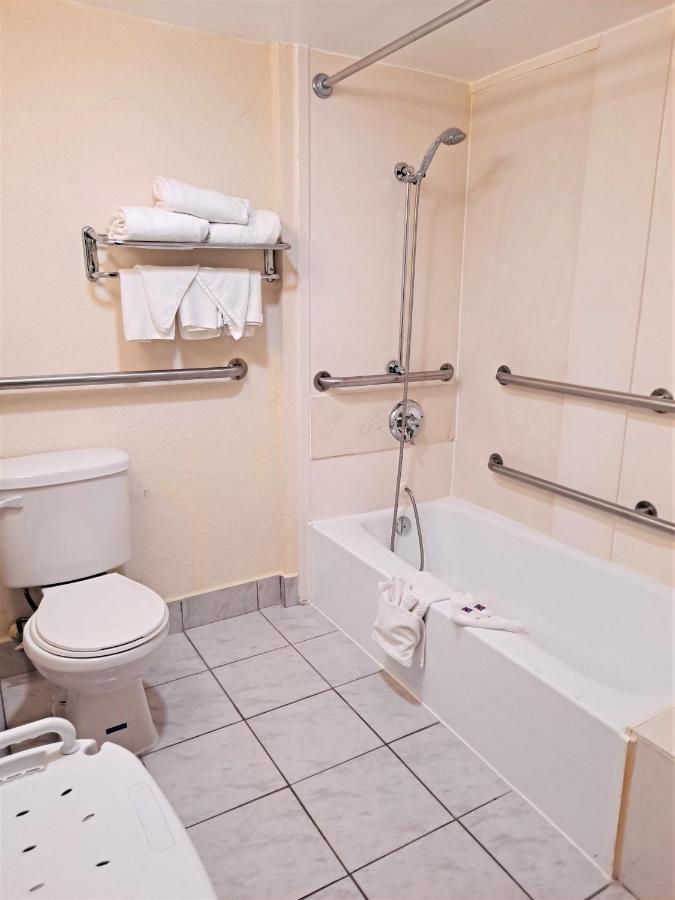 Suites Catonsville Md Baltimore West Экстерьер фото