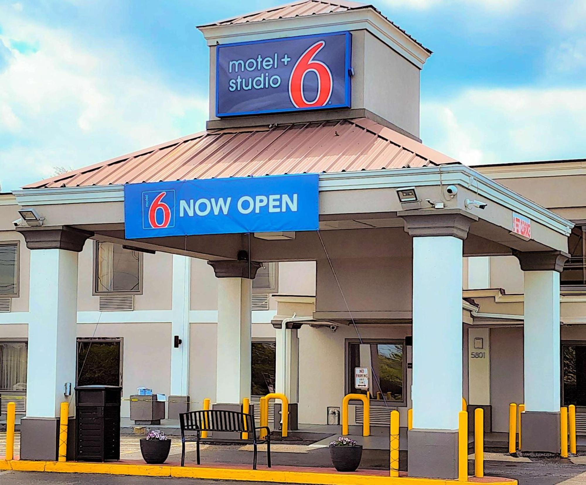 Suites Catonsville Md Baltimore West Экстерьер фото